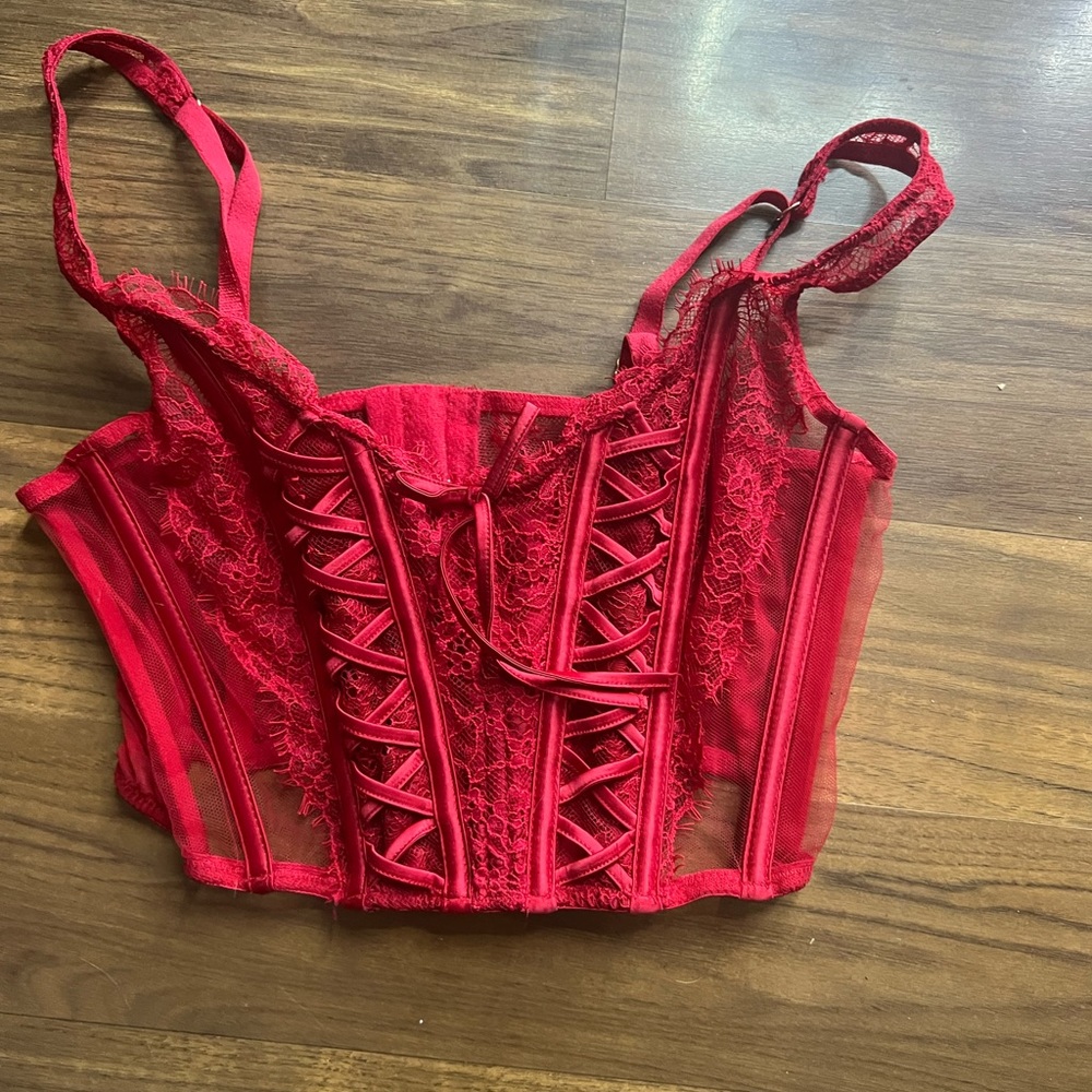 victoria secret red crop top/bralette